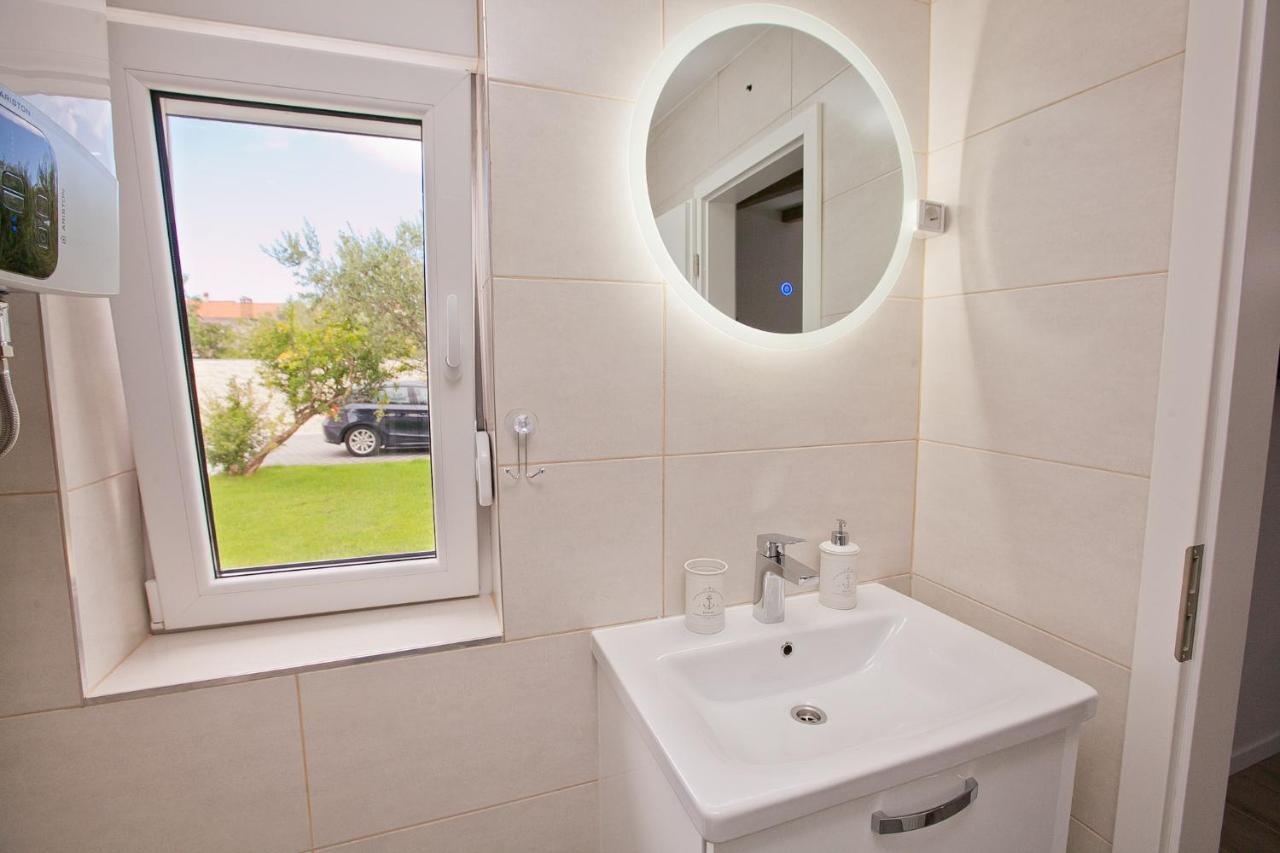 Studio Apartments Tara Zadar Exterior photo