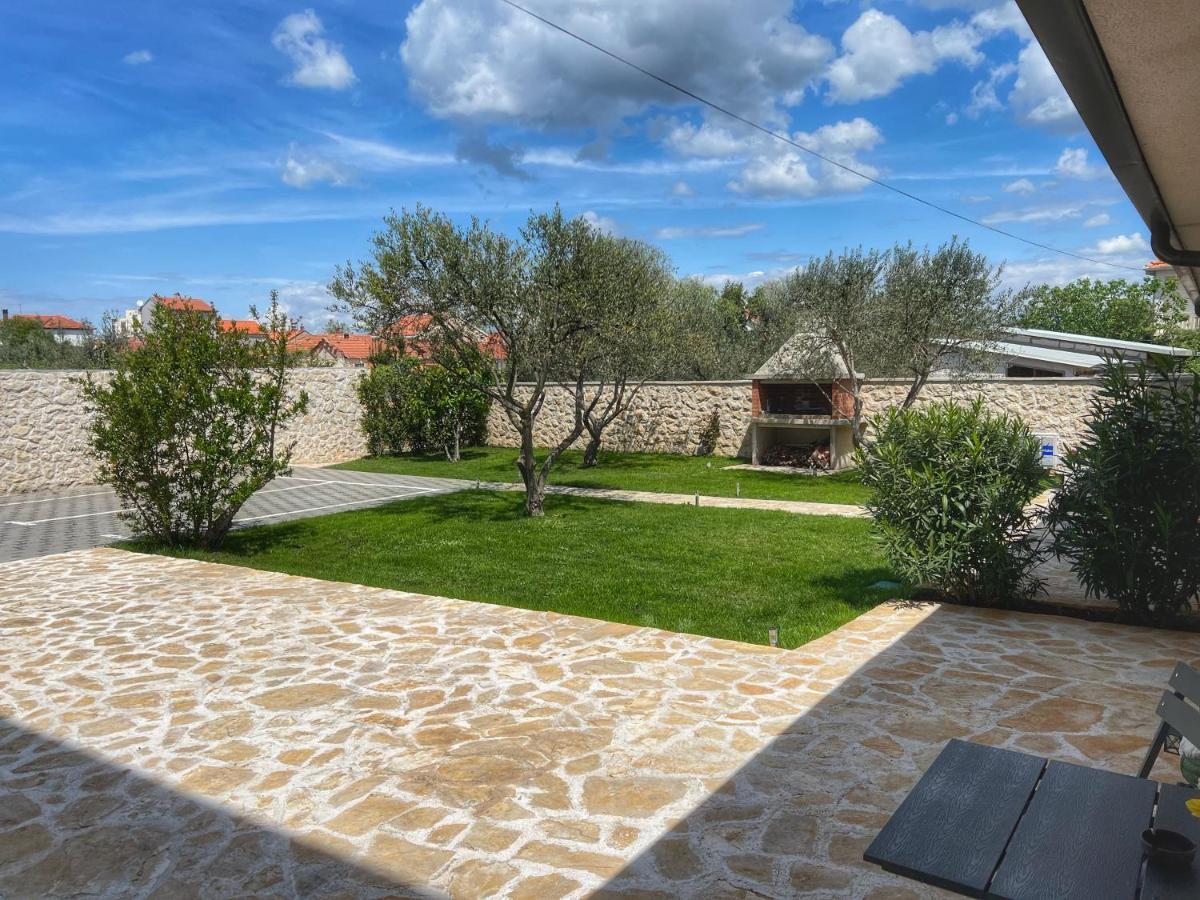 Studio Apartments Tara Zadar Exterior photo